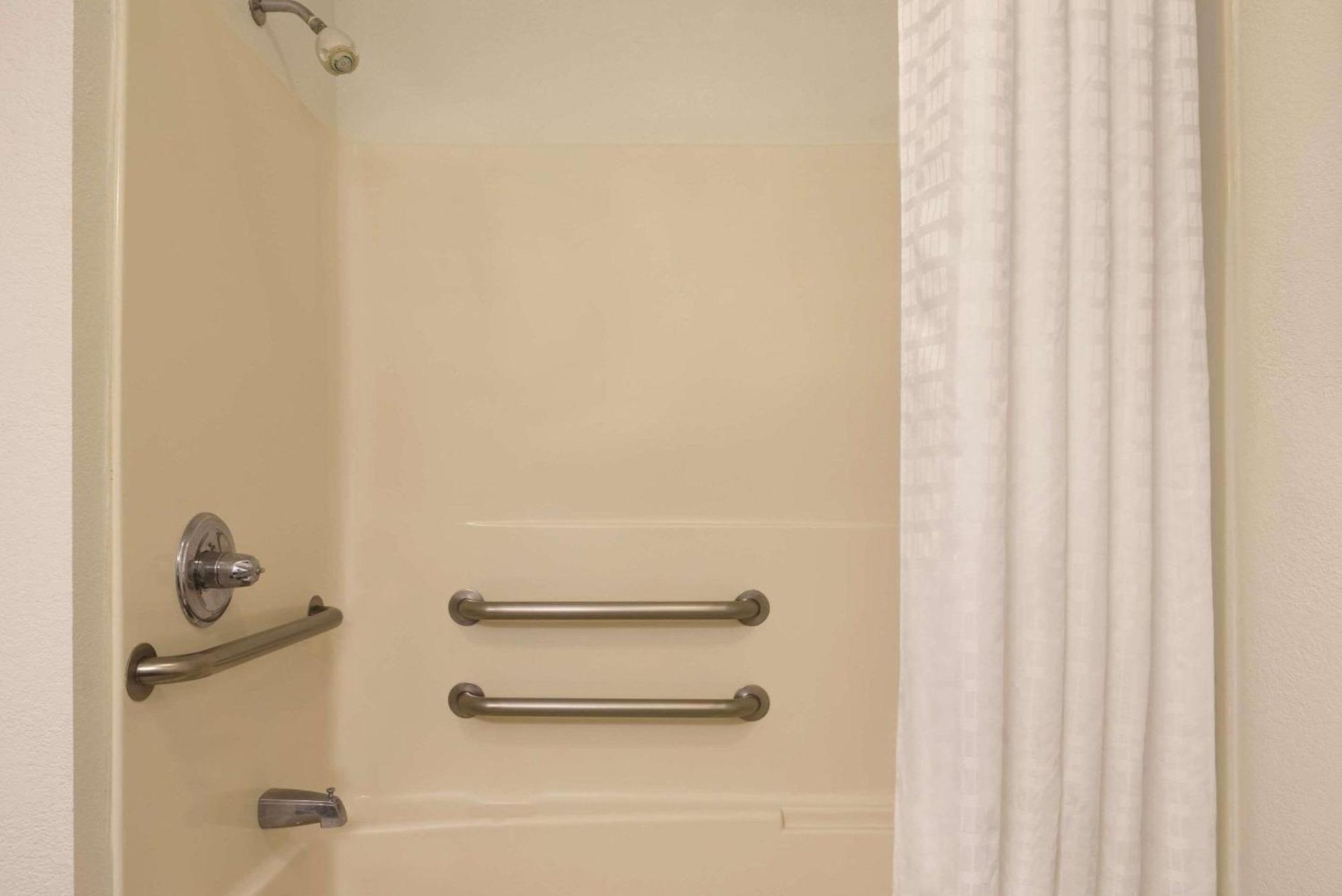Country Inn & Suites By Radisson, Germantown, Wi Extérieur photo