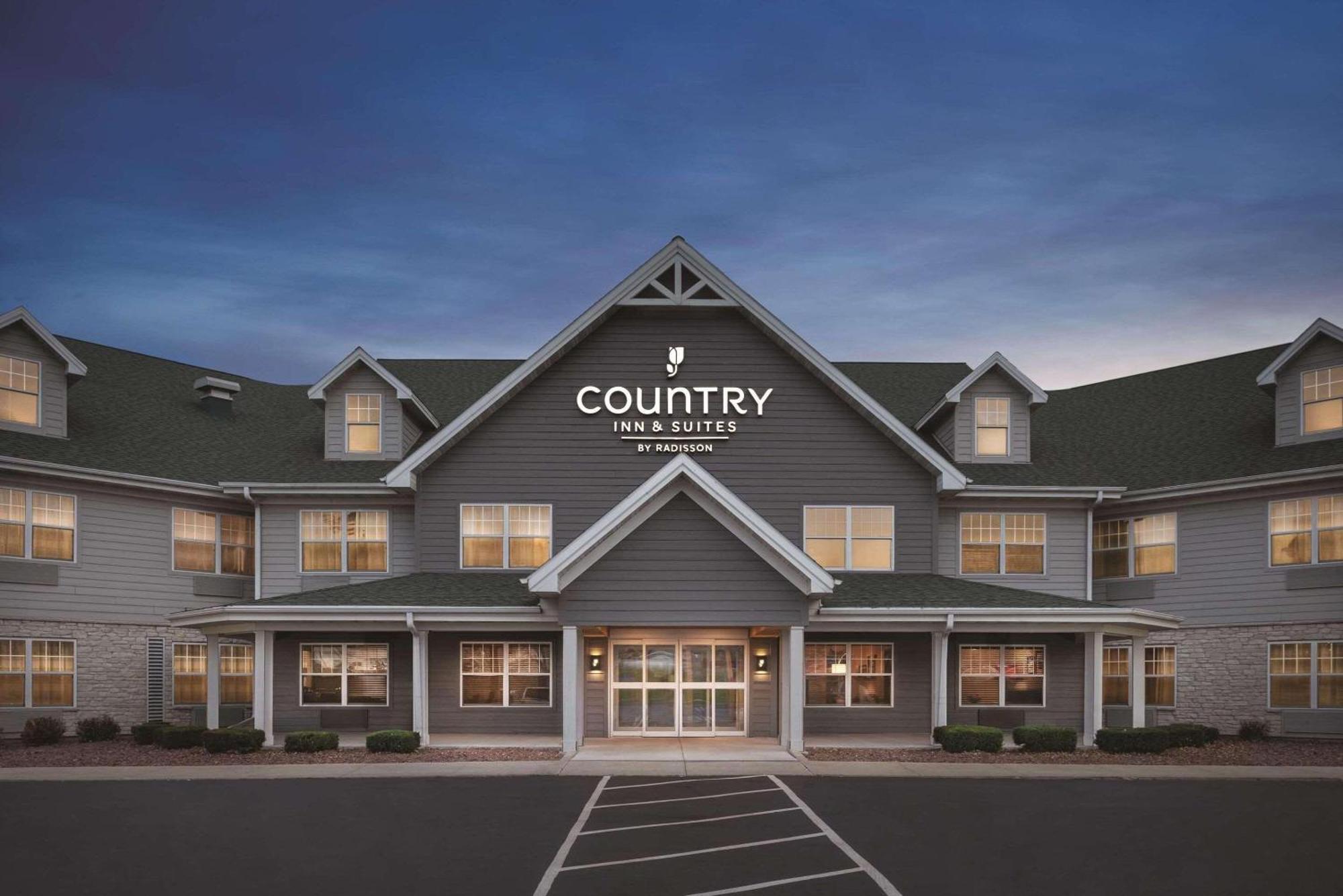 Country Inn & Suites By Radisson, Germantown, Wi Extérieur photo